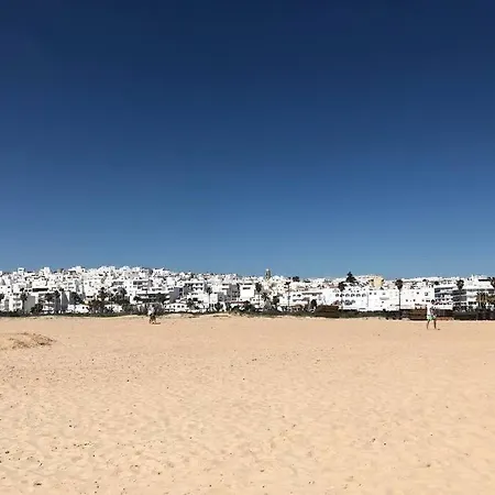 Casa Centrica A 2 Min De Aparcamiento Amplio Y Playa Holiday home *
